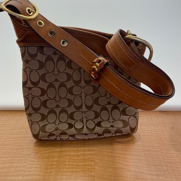 Coach hobo purse brown - Picture 8 of 13